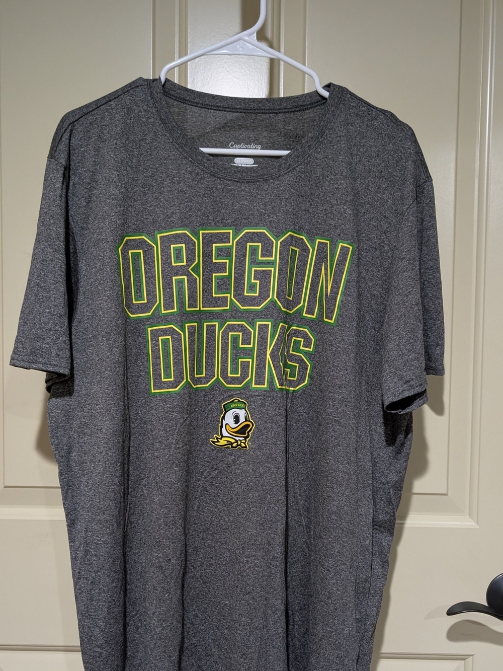 Oregon Ducks Grey Short-Sleeve - New - Size XL